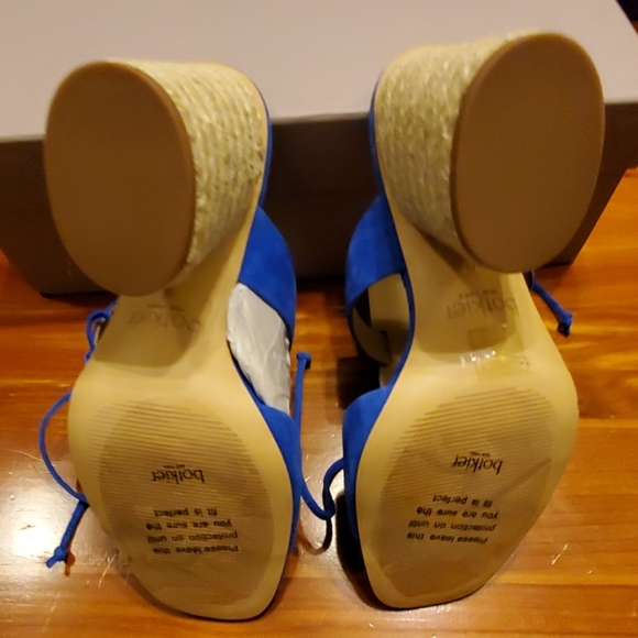 SHOES - Picture 6 of 7